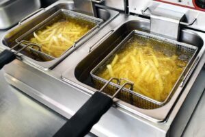 4 solutions pour simplifier le nettoyage de la friteuse