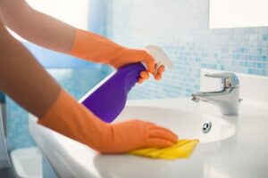 7 astuces simples pour nettoyer les lieux les plus inac...