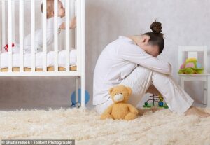 Environ une nouvelle mère sur sept reçoit un diagnostic de dépression postnatale dans l'année suivant l'accouchement aux États-Unis, alors qu'au Royaume-Uni, c'est environ une sur 10 (fichier)